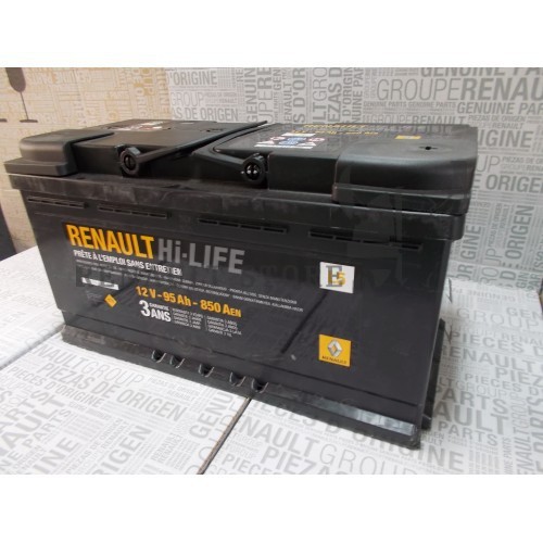 Renault gyári alkatrészek, Renault 7711419086 akkumulátor 95Ah / 850A