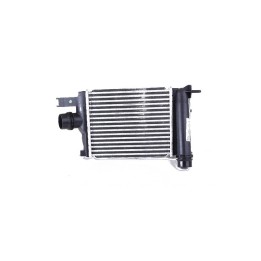 Renault termékek, Nissens 96529 intercooler hűtő (144965154R)
